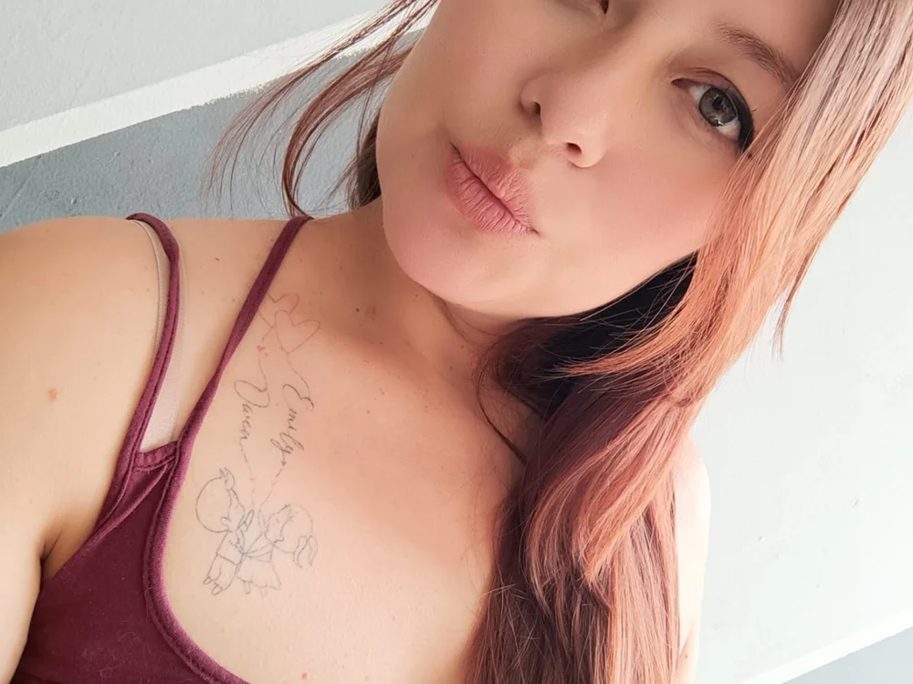 แชท XXX ออฟไลน์ของ Gia_Ferreira20