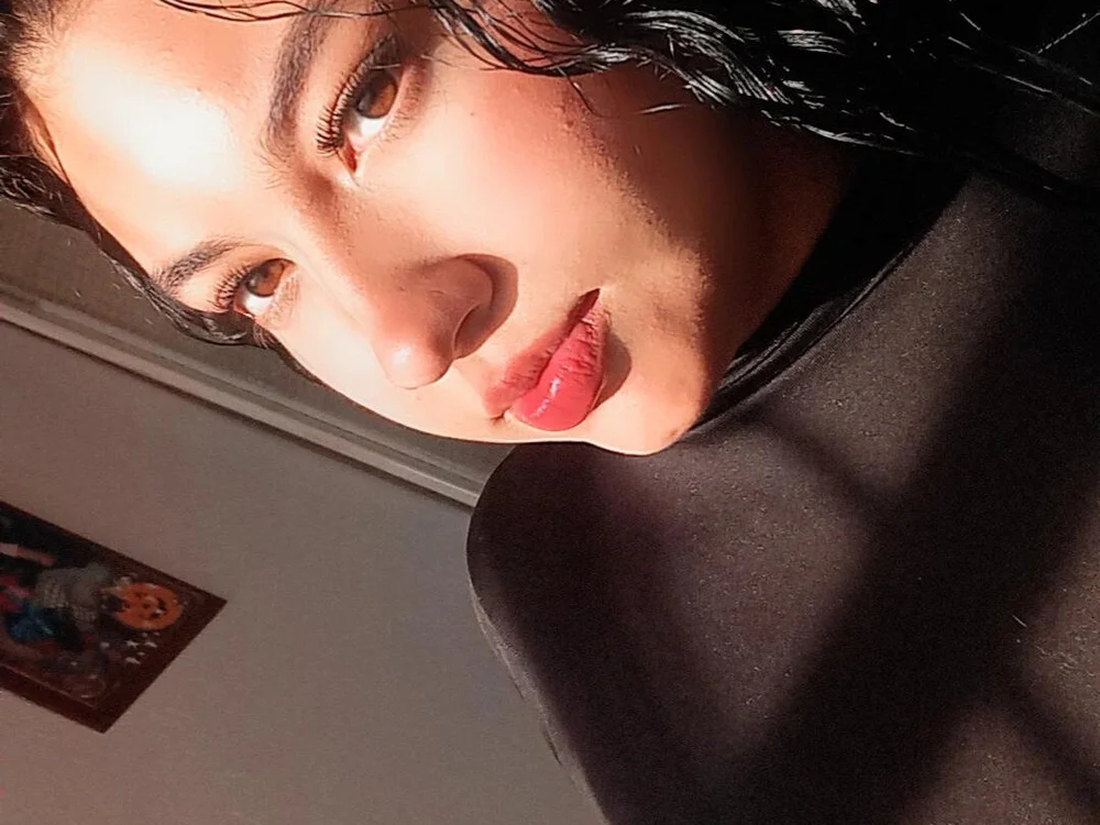 zoemartin_ offline chatrum