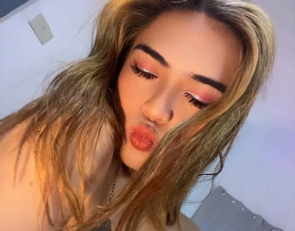 AshleeyDaughtler offline chatrum