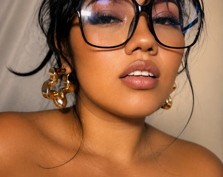 Cythera-n Offline XXX chat