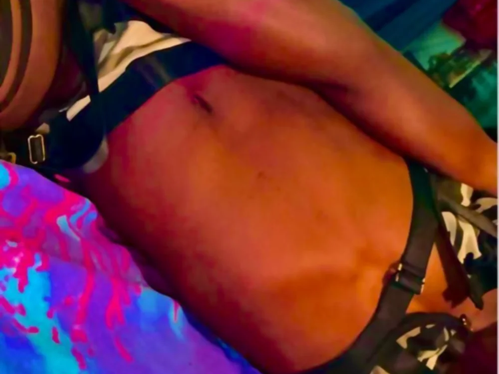 Czat XXX offline – barracksbunny