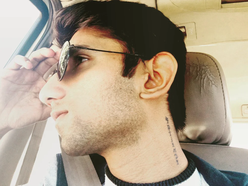veer7773@xh's Offline Chat Room