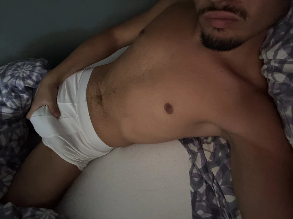 heyhey_223n Offline XXX chat