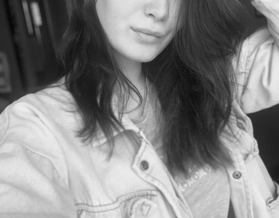 Erica_spell Adlı Modelin Çevrimdışı Sohbet Odası