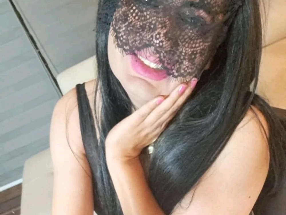 xxx-morocco-xxx's most recent online preview