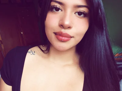 melanie_18_