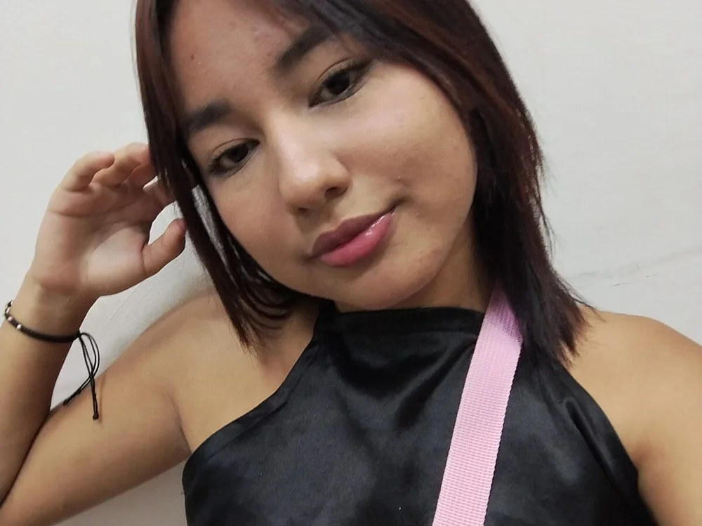 nikky896's Offline Chat Room