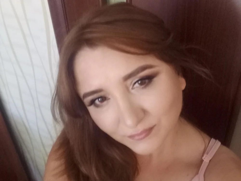 KeyshaFlower's Offline XXX Chat