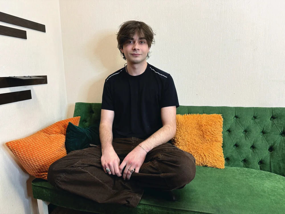 ErosPulseee's Offline XXX Chat