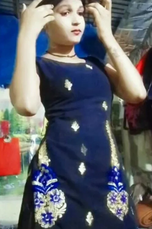 sweet_tanvi offline chatrum