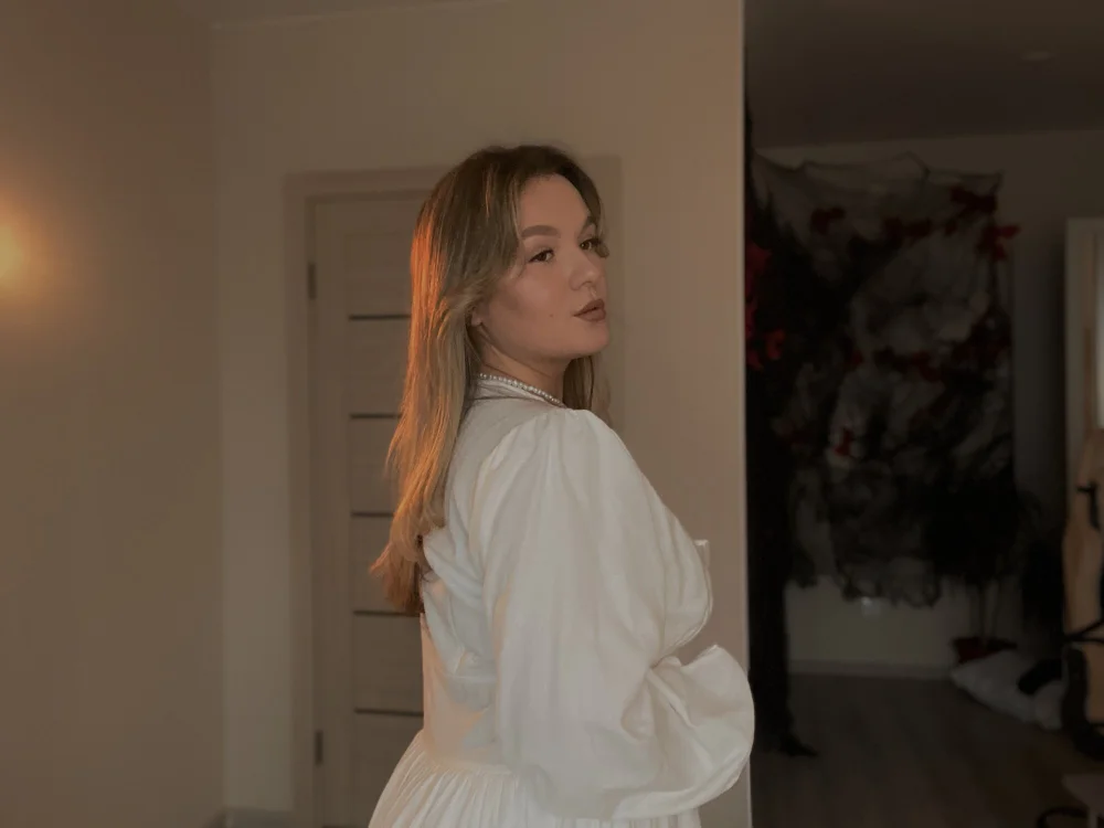 MistressHalle's Offline XXX Chat