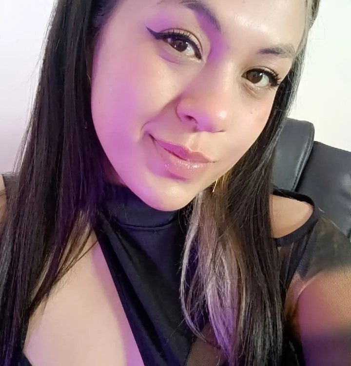 Chat XXX offline de Charlotte_103