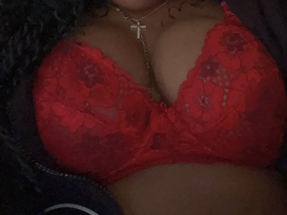 Wetpussyebony5's Offline XXX Chat