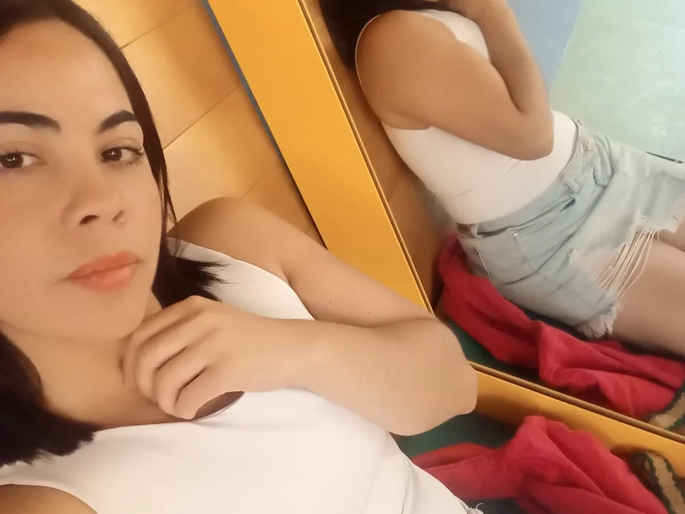 melany__roberts – Offline XXX chat