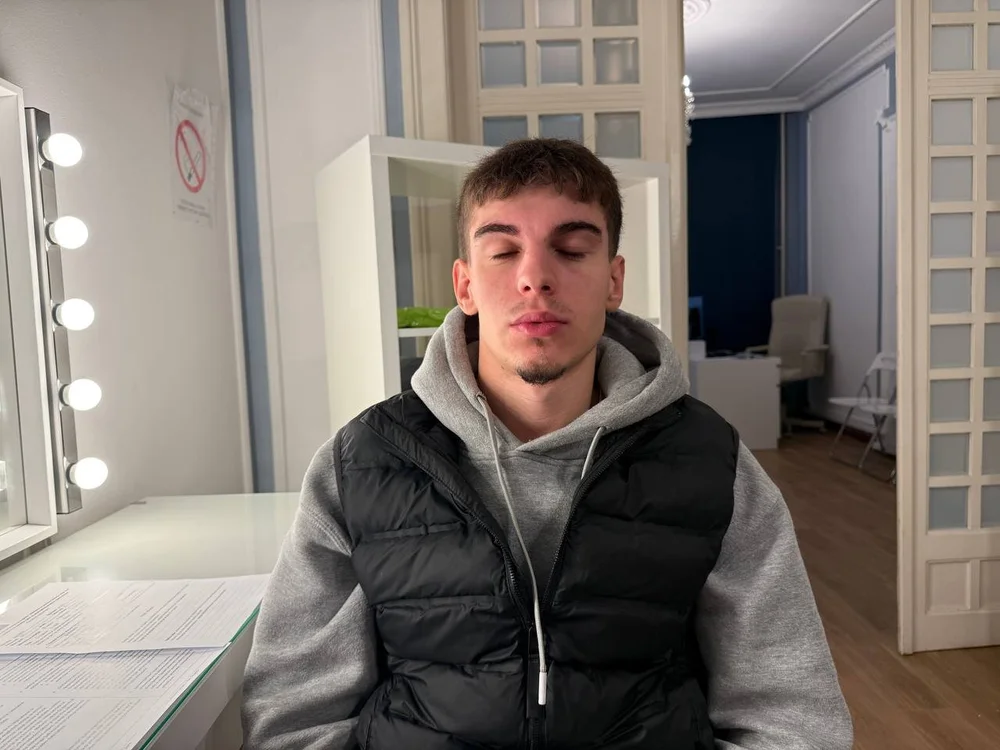 Offline chatovací místnost Xavier_Colins