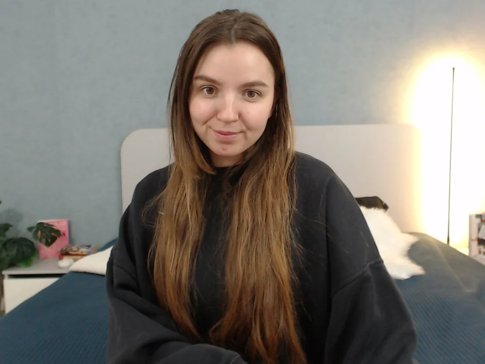 BirdieBirdn Offline XXX chat