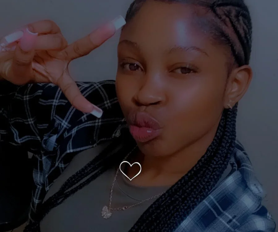 SexySpicyModell offline chatrum