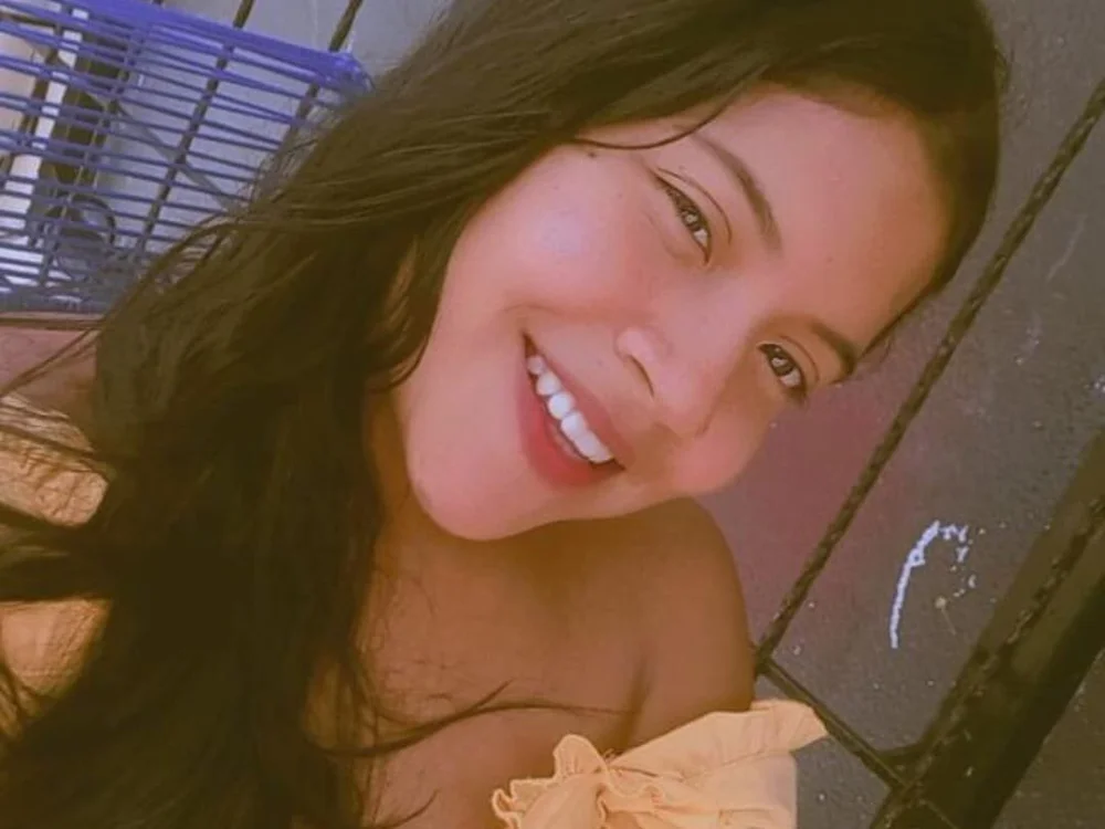 Emily_Candy18's Offline XXX Chat