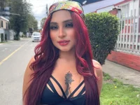 Модель Naiaa_Cruz