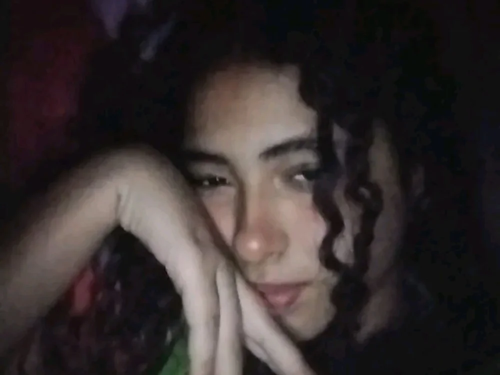 GABIESTEVAM's Offline Chat Room
