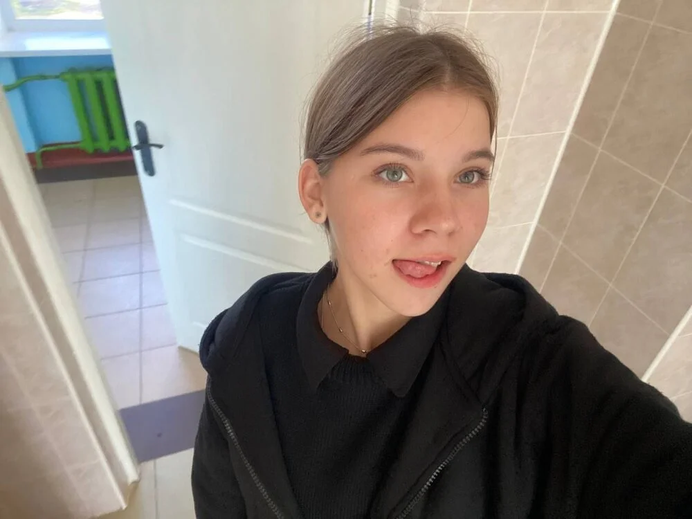 TerryJamwant Offline XXX Chat