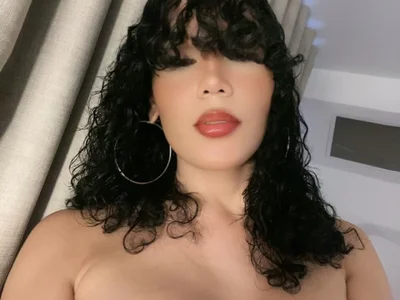 _VictoriaCollins_ Adlı Modelin Çevrimdışı XXX Sohbeti