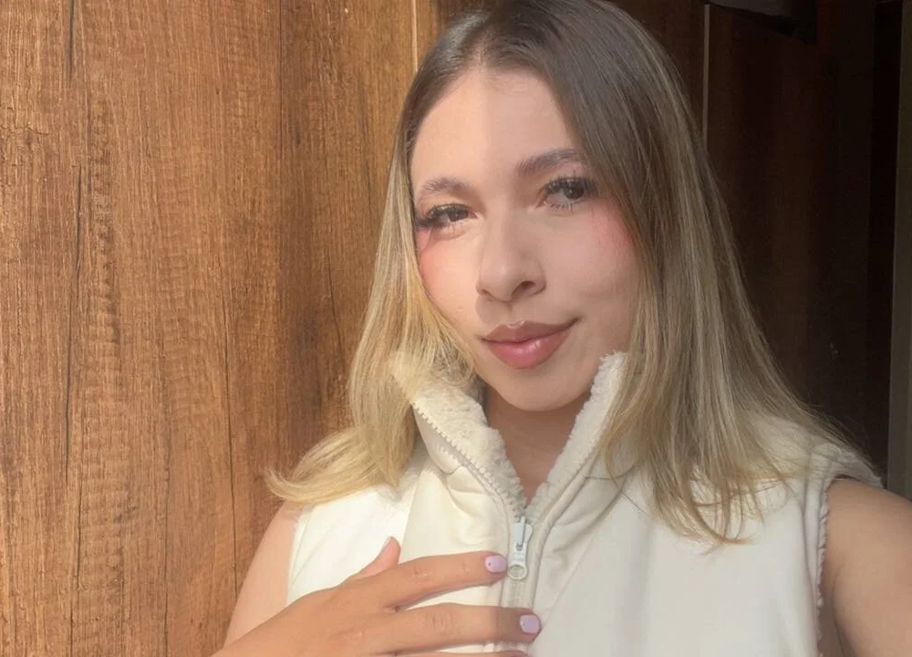 MiaStar777 offline XXX-chatje