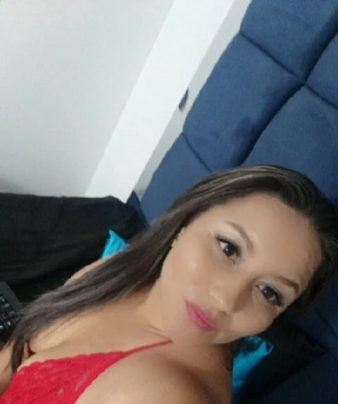 Offline chatovací místnost Amaia_Suarez