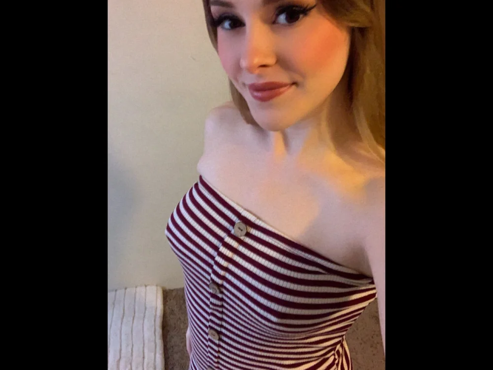 PrincessPookie's Offline Chat Room