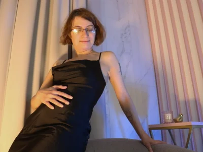 MarilynDream Female Dildo Adult Live Webcam