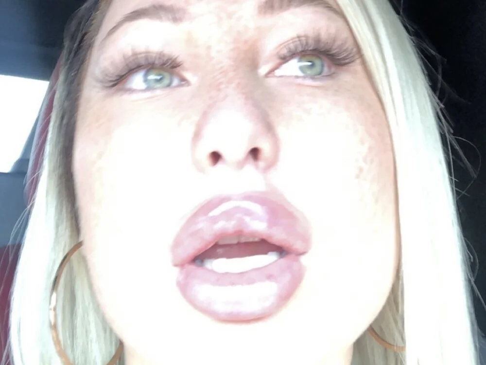 MARGYMEAT Adlı Modelin Çevrimdışı XXX Sohbeti