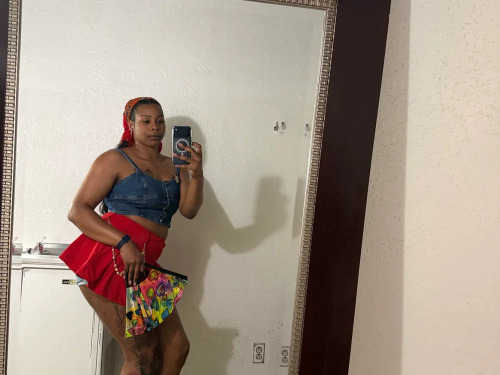 ExoticBlue-Butterfly's Offline XXX Chat