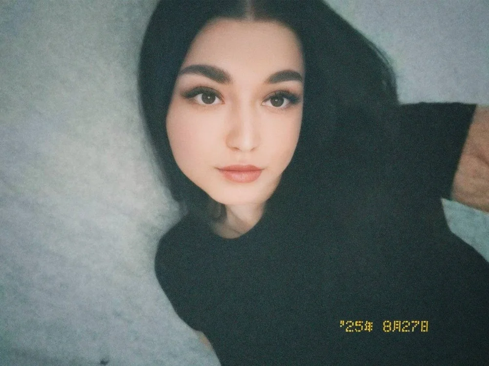 Alica_Wood offline chatrum