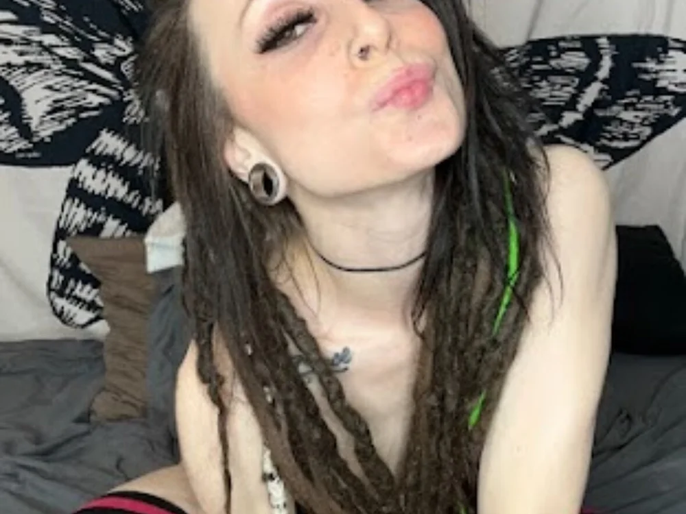 kristaly13 offline chatrum