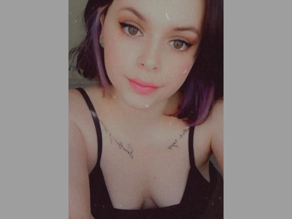 cutelatingirls offline chatrum