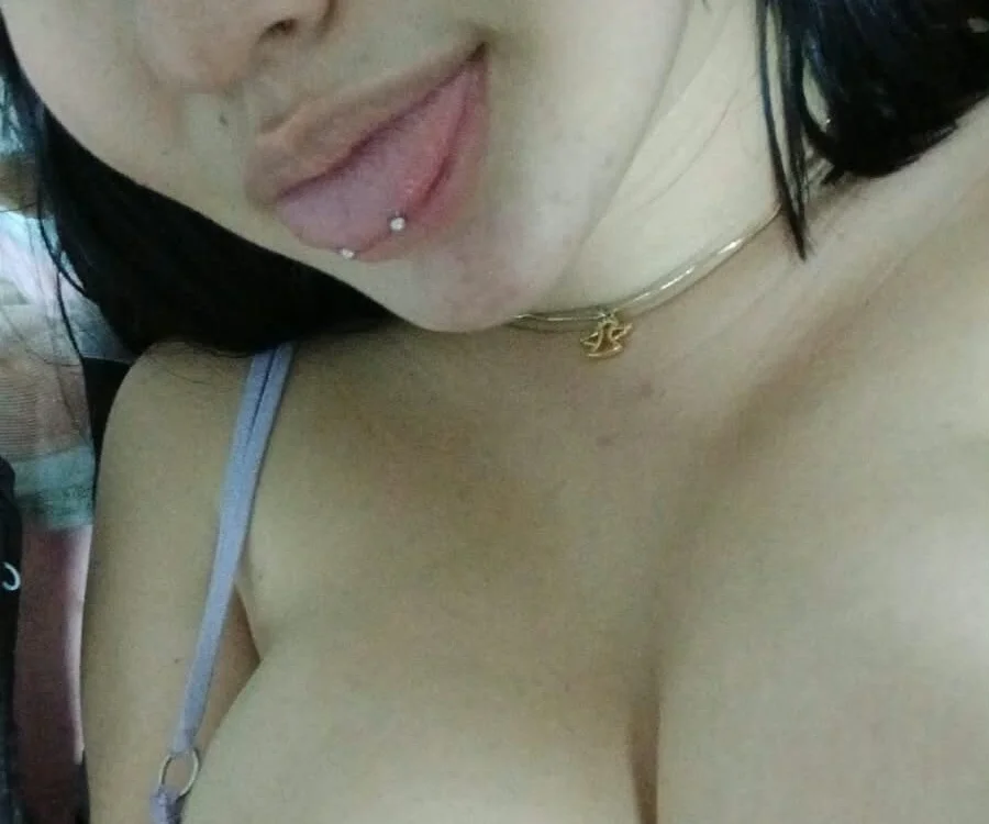 ciara_bellmont Chat XXX offline