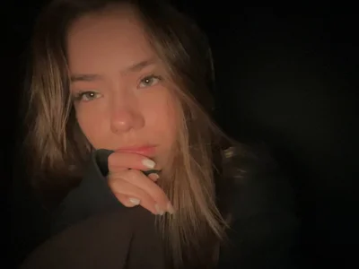 UlrikeStillwell on StripChat