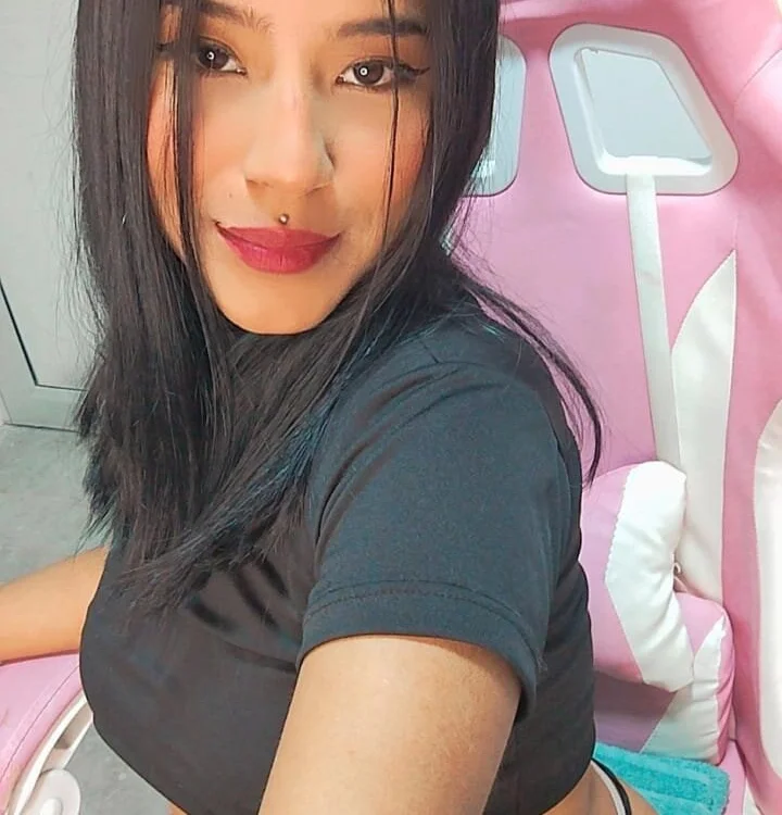 Chat XXX offline de Saamiii_