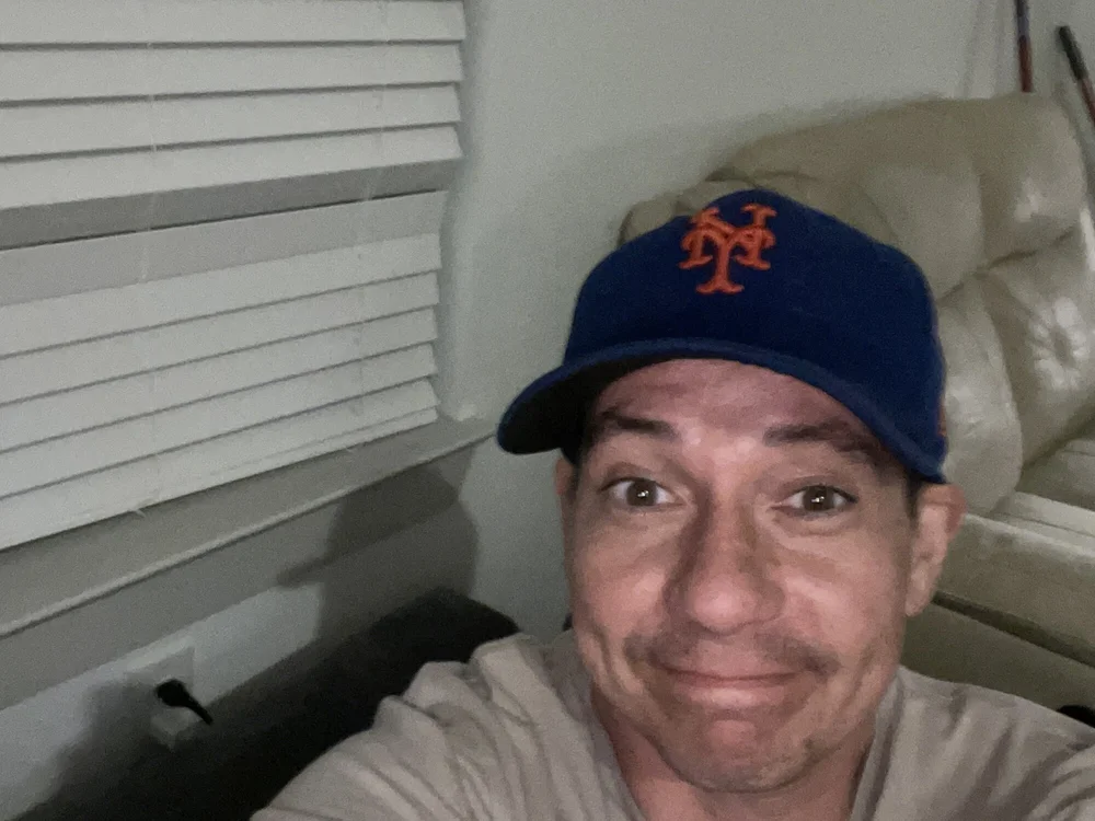 BiMets8640's Offline Chat Room