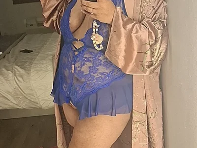 Ms_Dangerous_Curves - Girl 