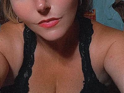 Luciouslesha - Girl 