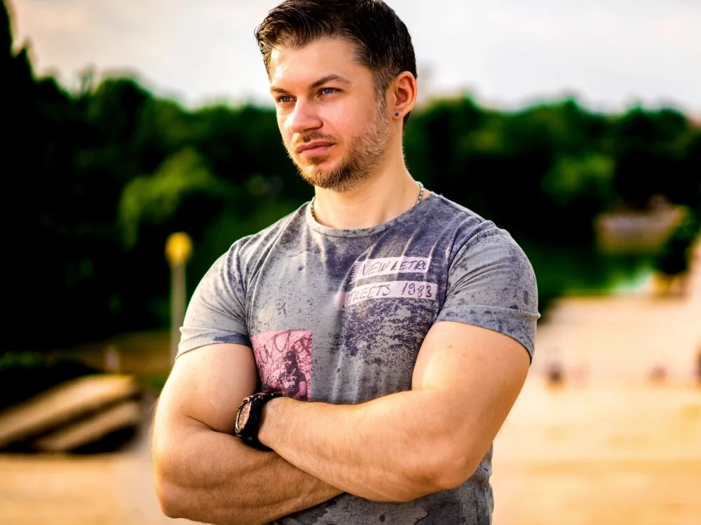 دردشة RobbyShawz الجنسية دون اتصال