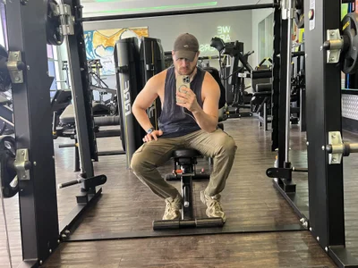 Mrgray28 Male Brunette Free Webcam Naked
