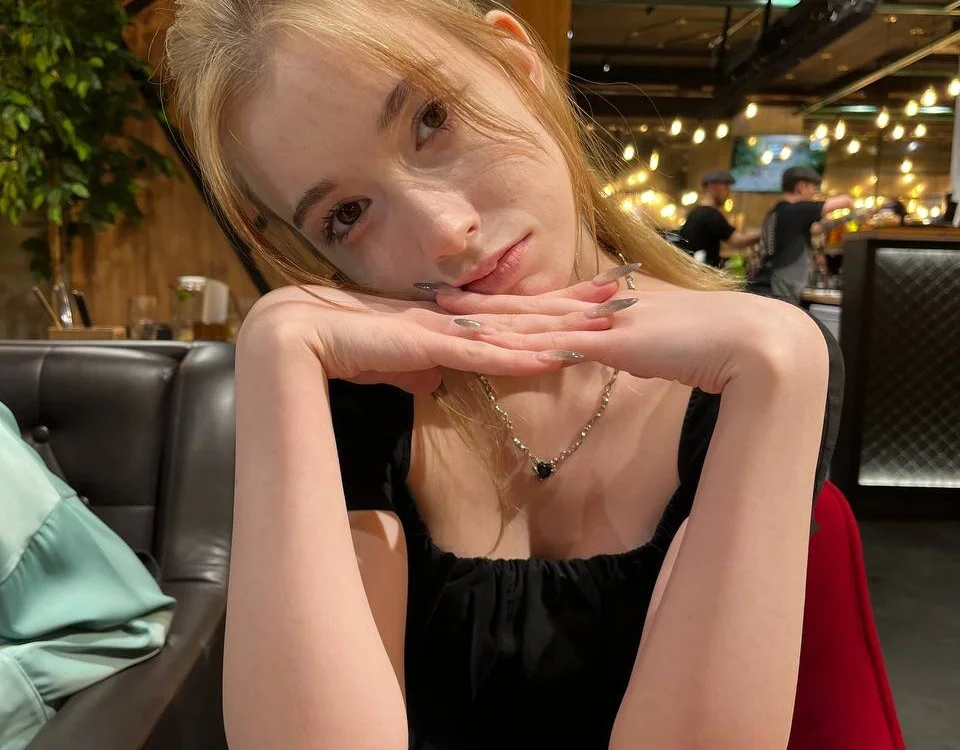 pelmeshka20 offline chatrum