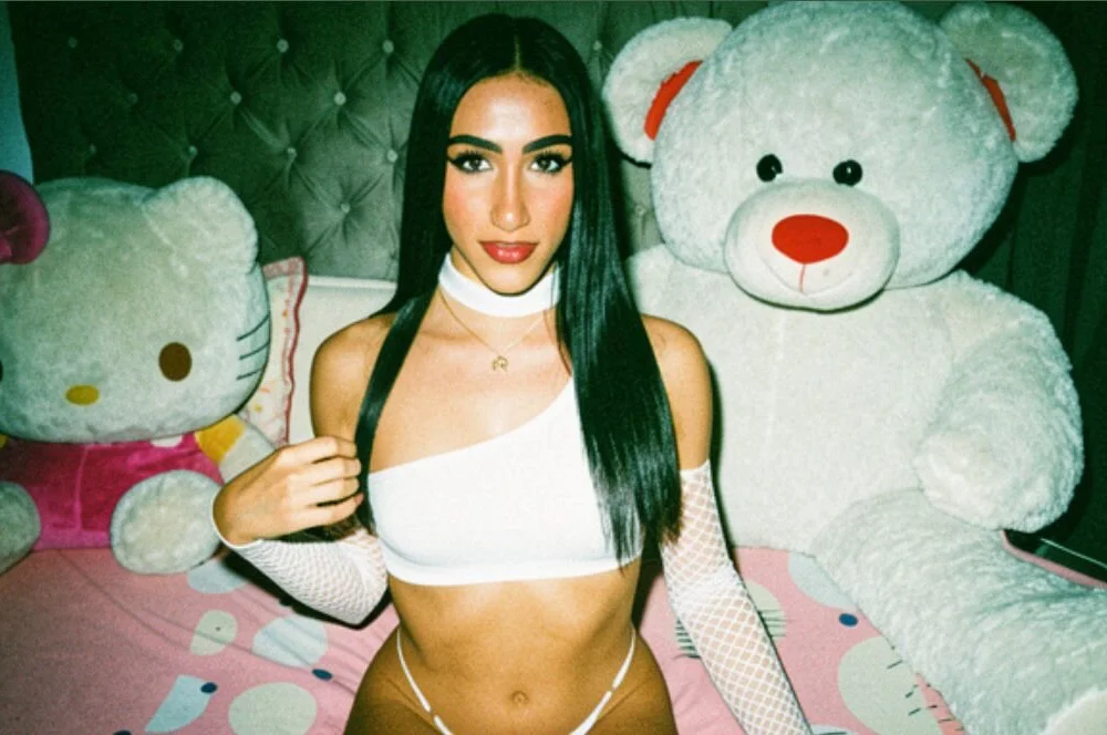 Unenilior - Couple webcam sex chat