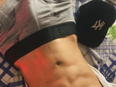 charlie_dicker profile