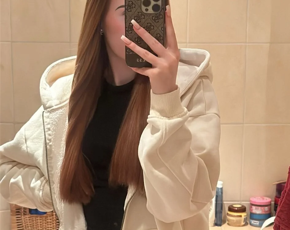 Lena_Ja's Offline XXX Chat