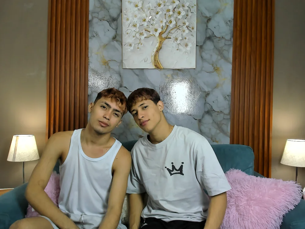 VERY_HOT_GUYS 离线XXX聊天