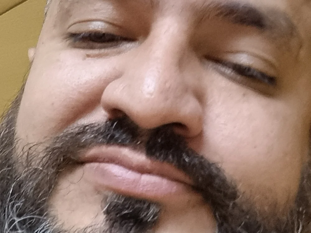 Lk123098's Offline Chat Room
