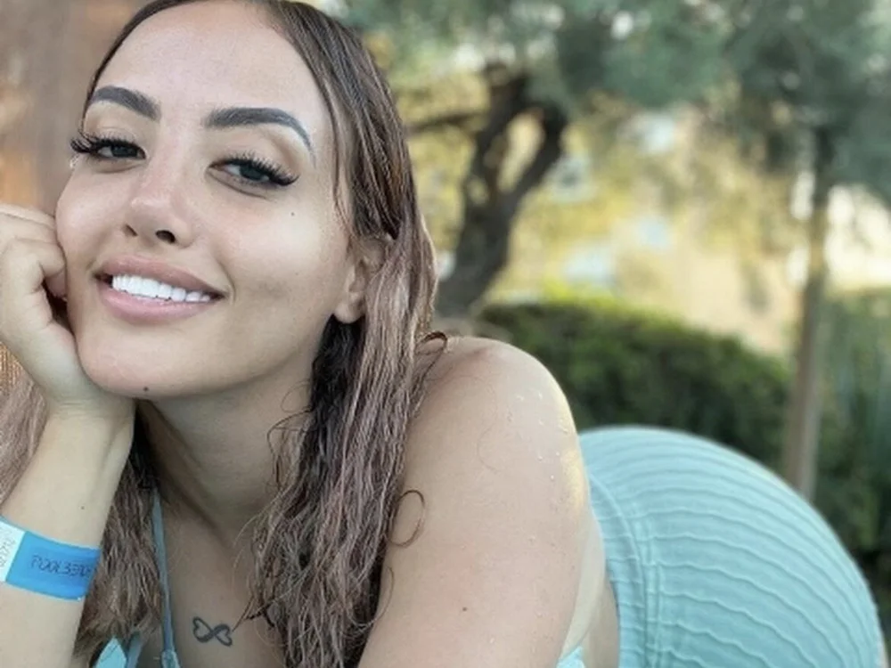 najmiya's most recent online preview